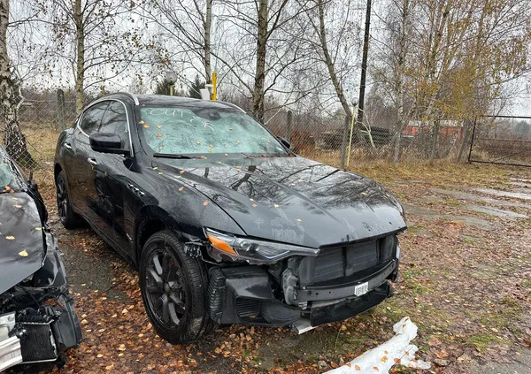 maserati Maserati Levante cena 129800 przebieg: 29073, rok produkcji 2018 z Sopot